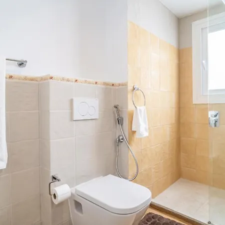 Beautiful In With Wifi Apartment Malaga